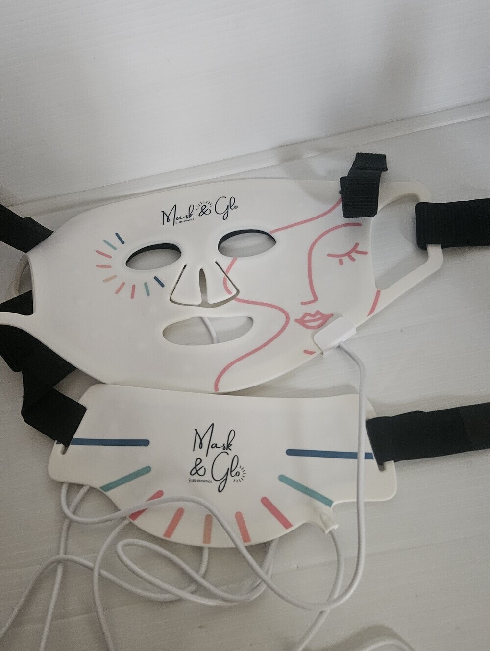 Mask & Glo LED Light Therapy Face & Neck Set Anti-Aging Anti-Acne Skin Rejuvenat